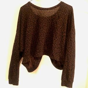 Sz M Obey Dark Brown Leopard Scoop Neck cropped Sweater like new